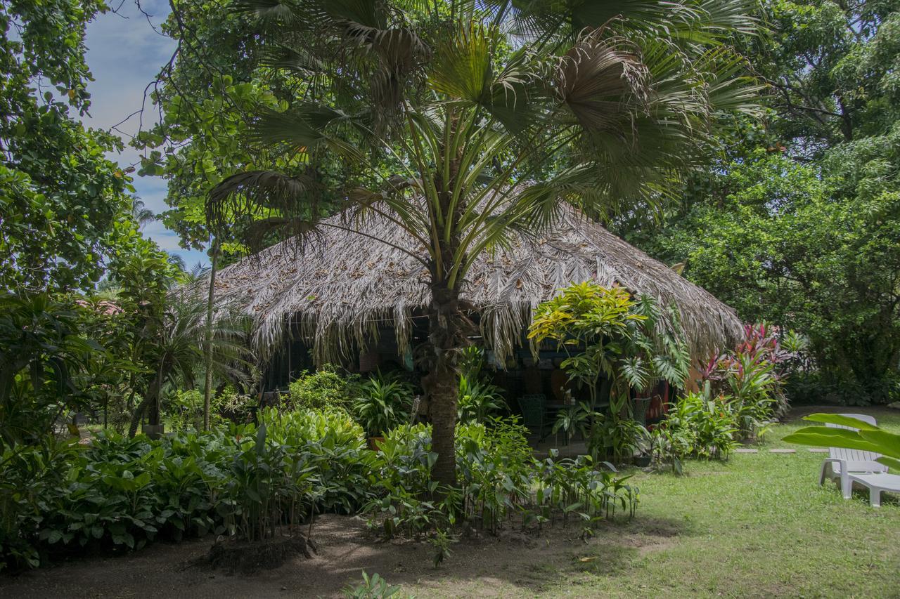 Hotel Rancho Coral à Esterillos Extérieur photo